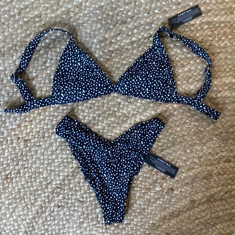 One One small bathing suit set